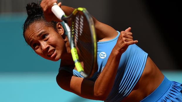 leylah-fernandez-downs-american-ann-li-in-straight-sets-to-reach-madrid-open-quarterfinals